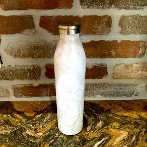 Water bottle metal